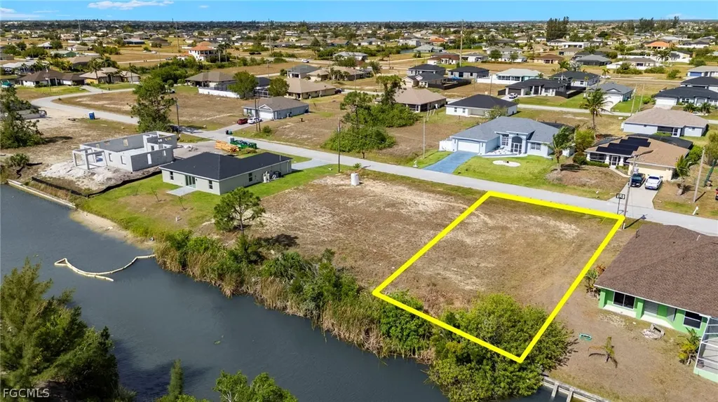 1031 NW 23rd Avenue Cape Coral FL 33993