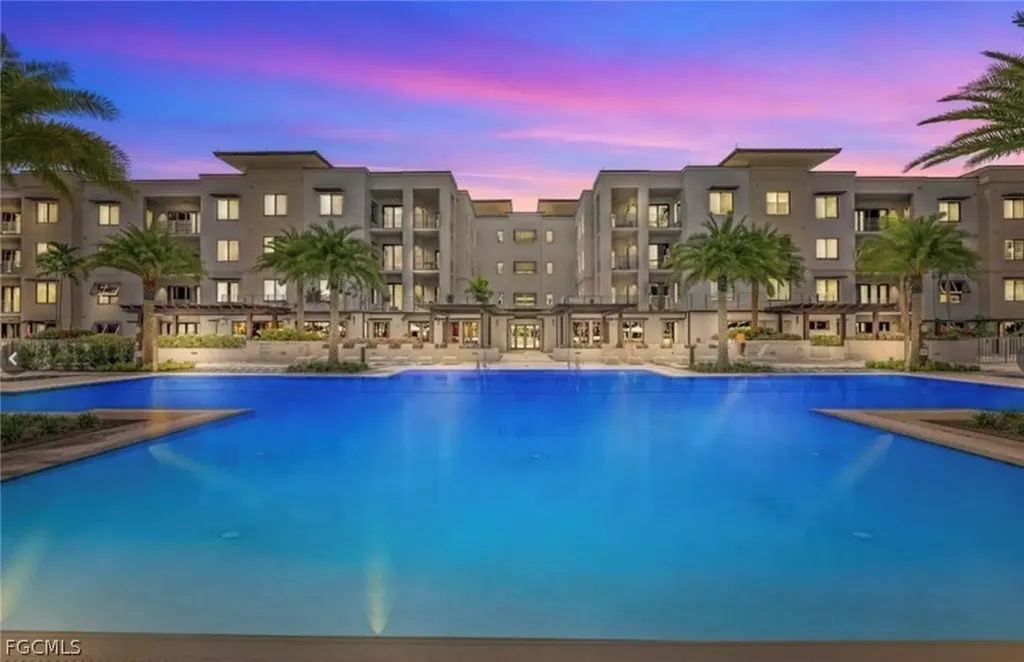 1111 Central Avenue Naples FL 34102