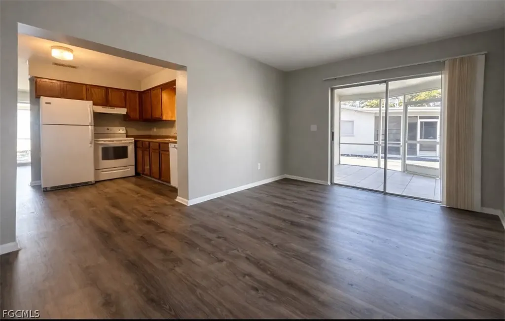 1107 SE 46th Lane Cape Coral FL 33904
