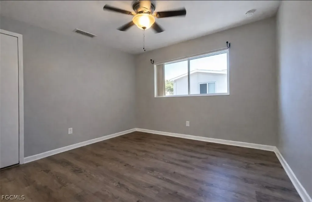 1107 SE 46th Lane Cape Coral FL 33904