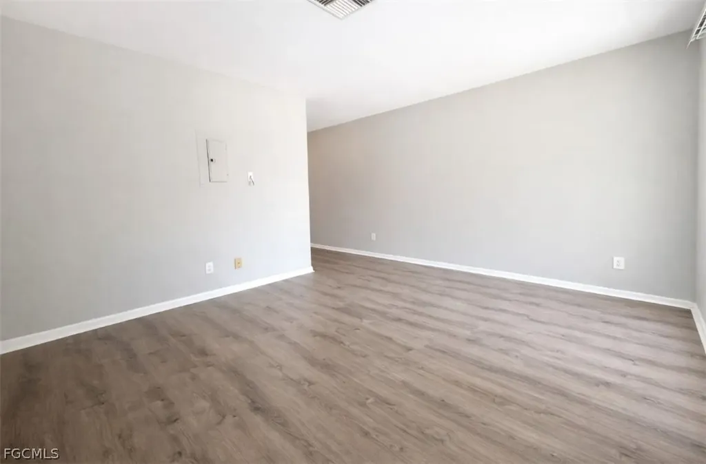 1107 SE 46th Lane Cape Coral FL 33904