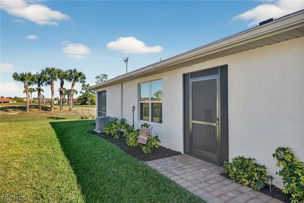 20144 Camino Torcido Loop North Fort Myers FL 33917