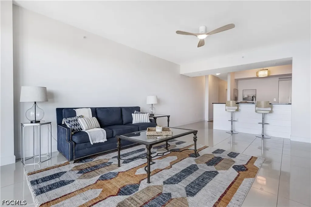 3000 Oasis Grand Boulevard Fort Myers FL 33916