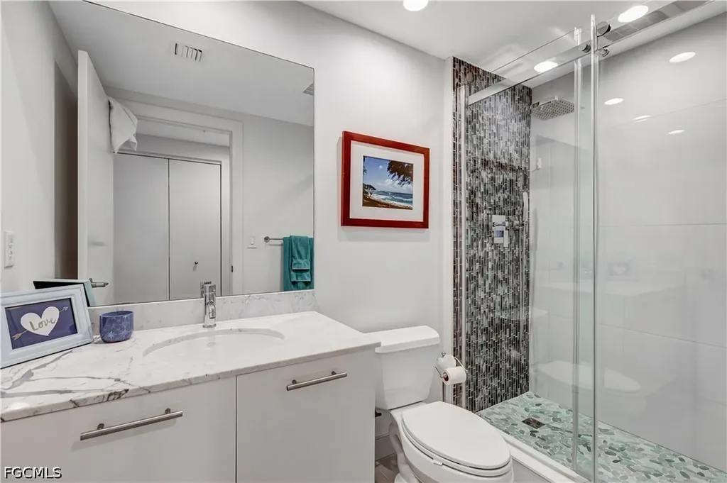 3000 Oasis Grand Boulevard Fort Myers FL 33916