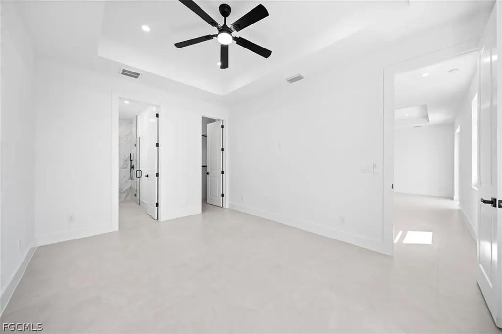 2724 NW 21st Street Cape Coral FL 33993