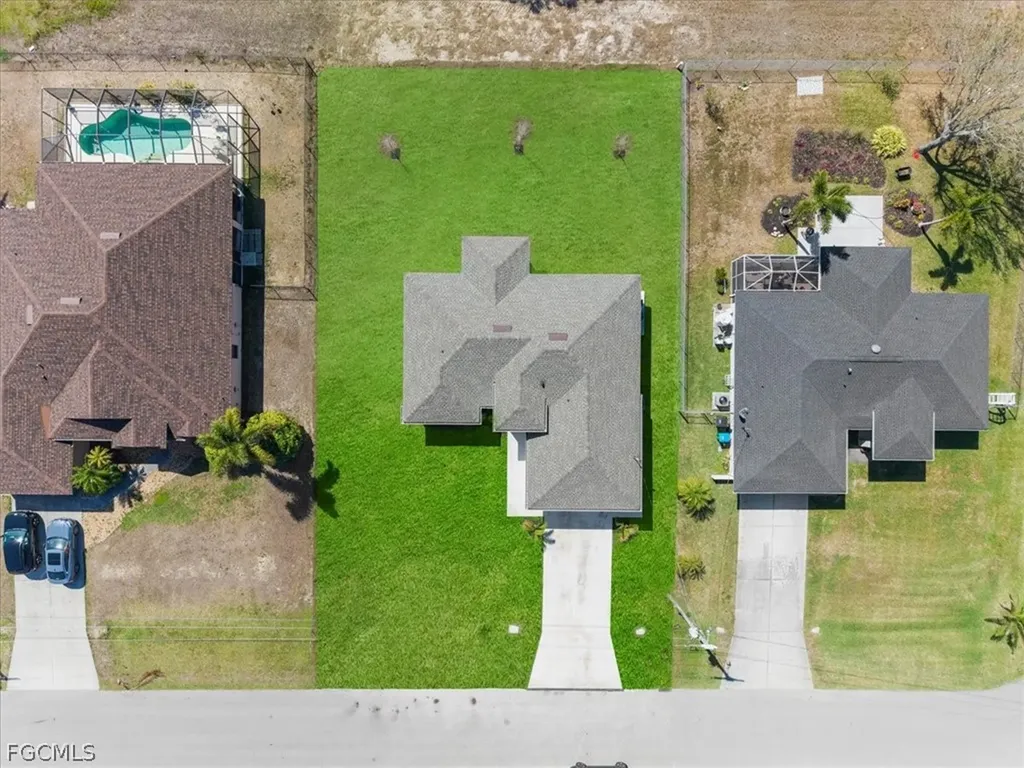 2724 NW 21st Street Cape Coral FL 33993