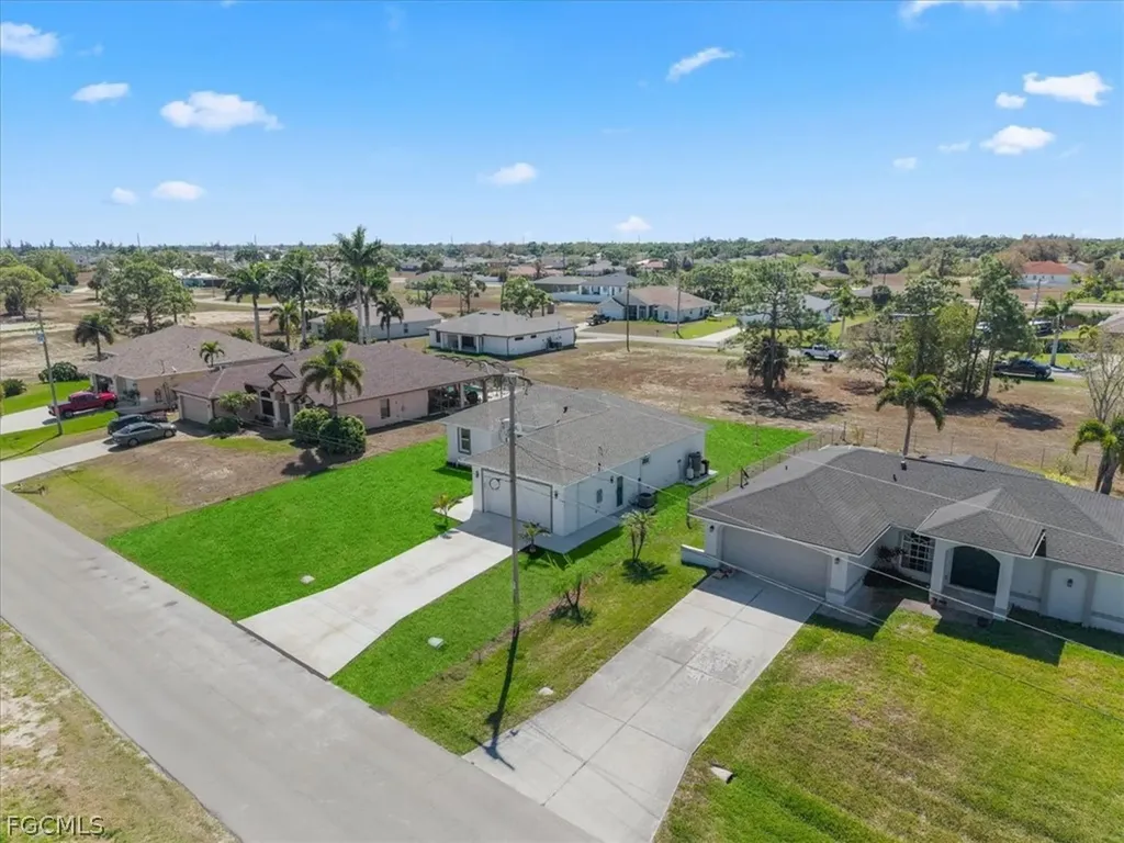 2724 NW 21st Street Cape Coral FL 33993