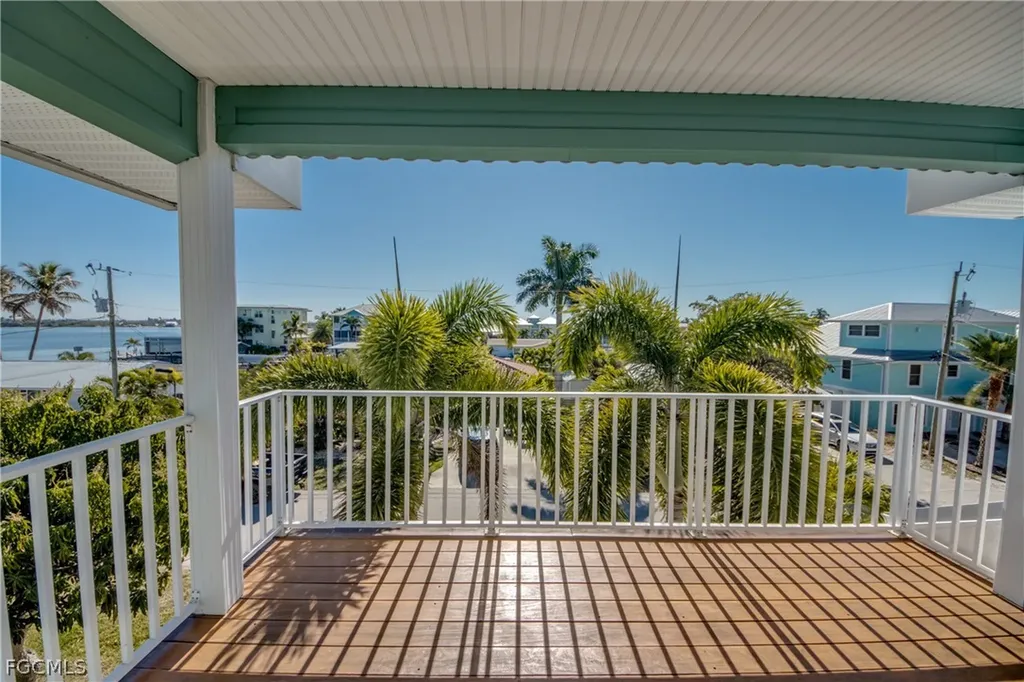 2702 Bruce Street Matlacha FL 33993