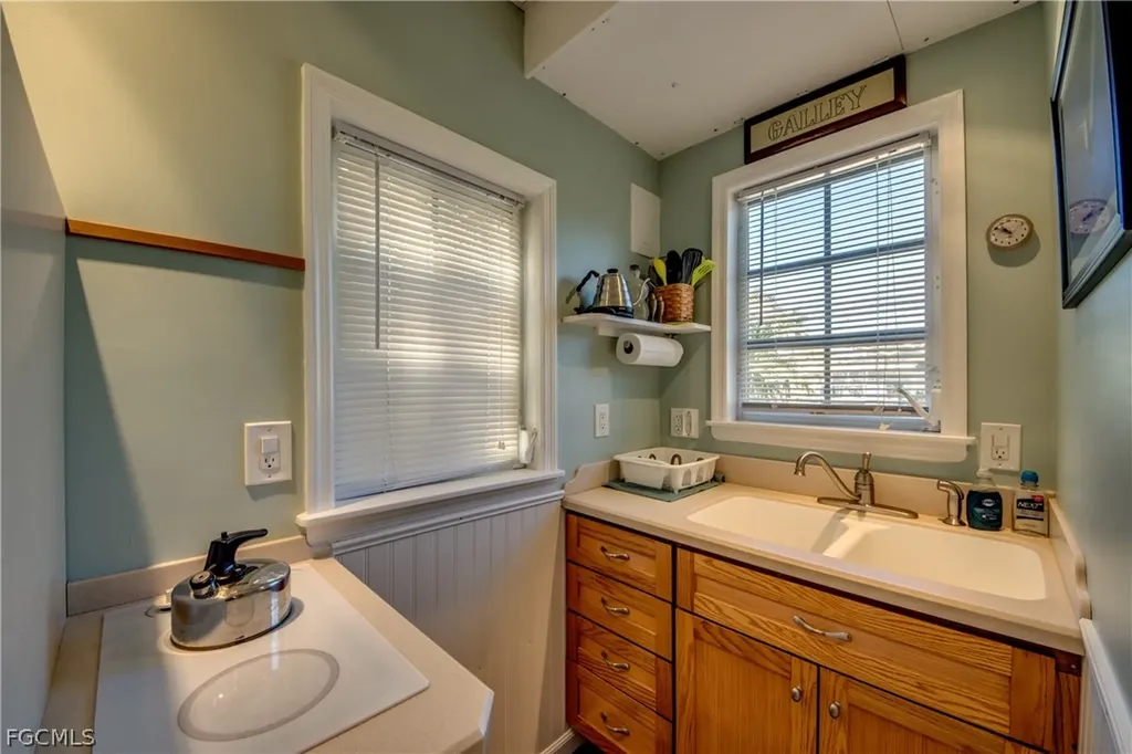 2702 Bruce Street Matlacha FL 33993