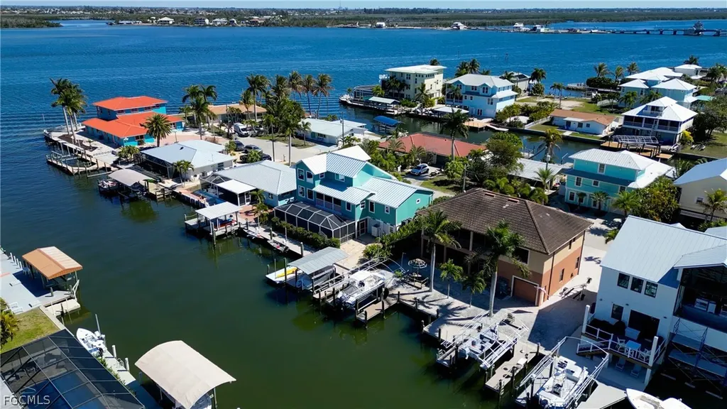 2702 Bruce Street Matlacha FL 33993
