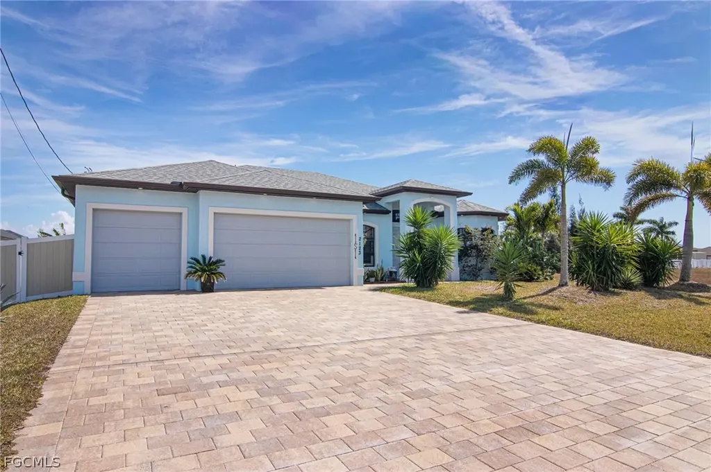 2123 NW 41st Place Cape Coral FL 33993