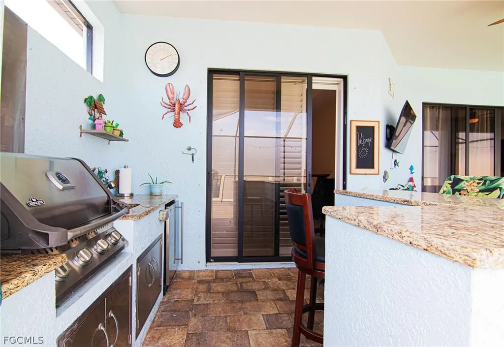 2123 NW 41st Place Cape Coral FL 33993