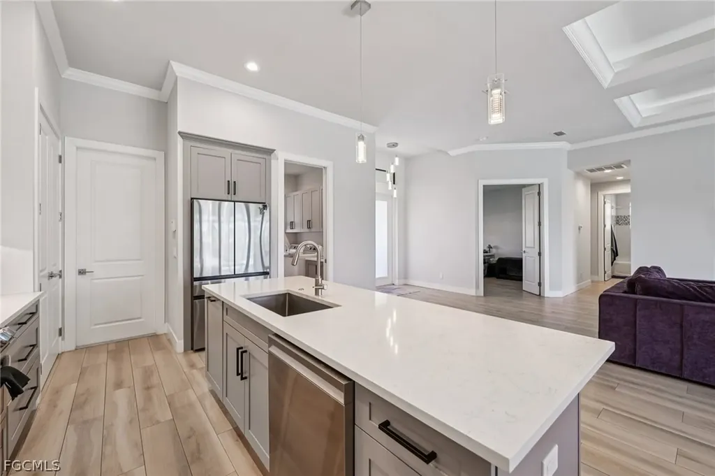 3017 NW 18th Avenue Cape Coral FL 33993
