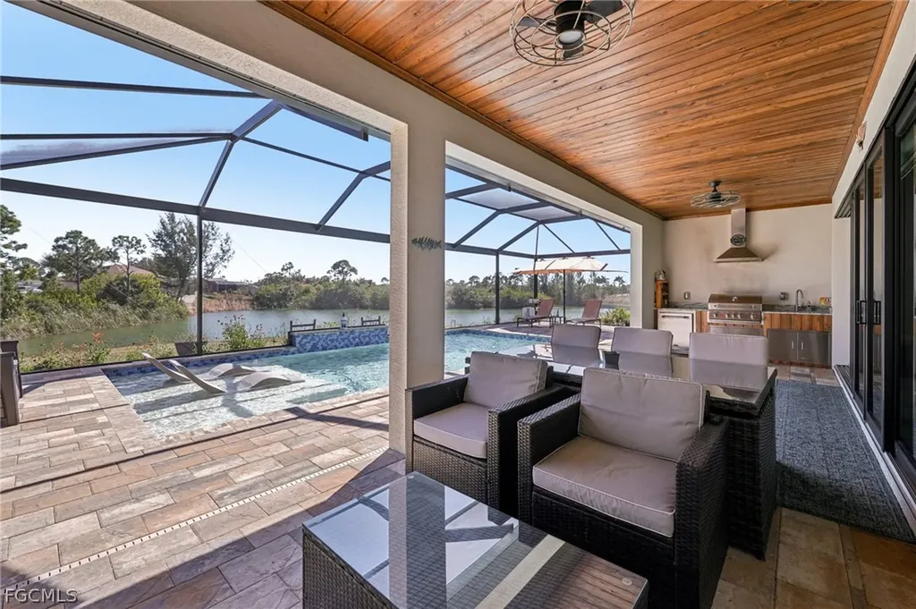 3017 NW 18th Avenue Cape Coral FL 33993