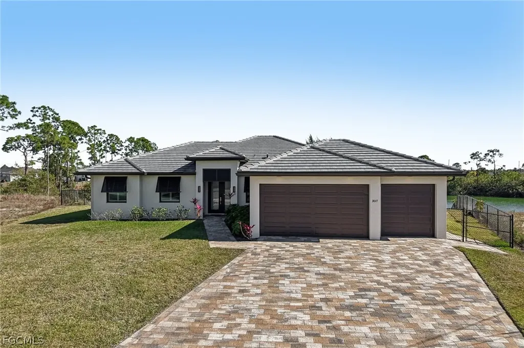 3017 NW 18th Avenue Cape Coral FL 33993