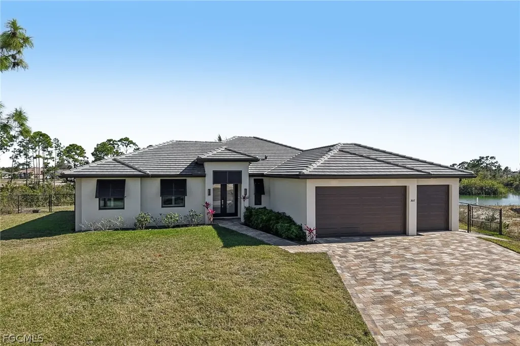 3017 NW 18th Avenue Cape Coral FL 33993