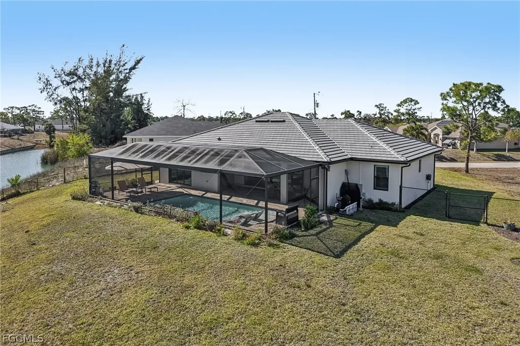 3017 NW 18th Avenue Cape Coral FL 33993