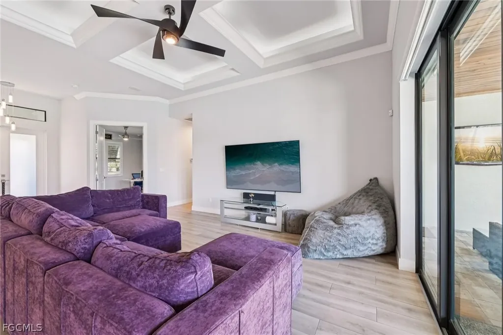 3017 NW 18th Avenue Cape Coral FL 33993