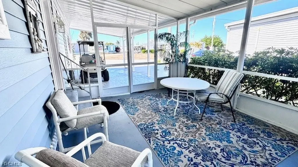 14669 Paul Revere Loop North Fort Myers FL 33917