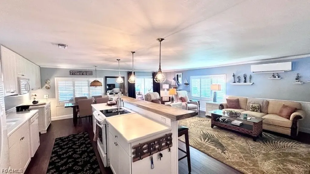 14669 Paul Revere Loop North Fort Myers FL 33917