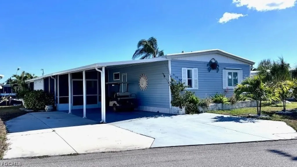 14669 Paul Revere Loop North Fort Myers FL 33917