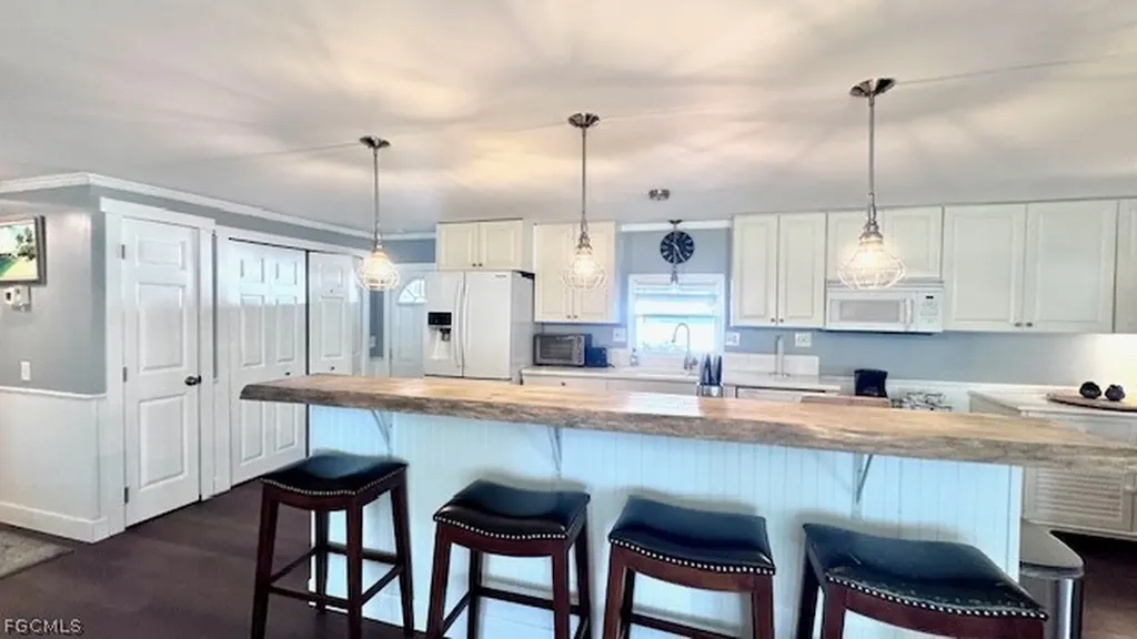 14669 Paul Revere Loop North Fort Myers FL 33917