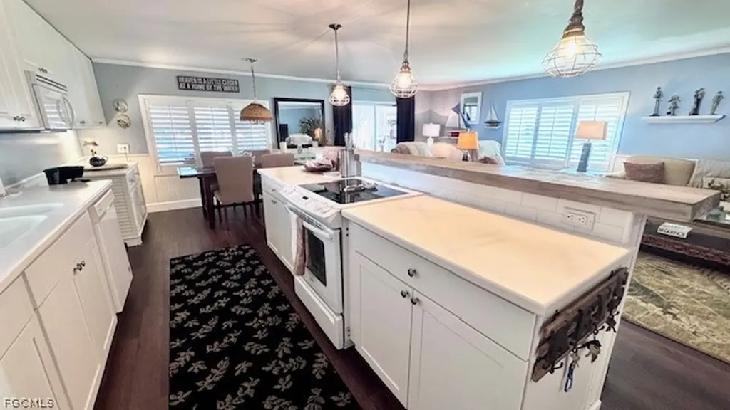 14669 Paul Revere Loop North Fort Myers FL 33917