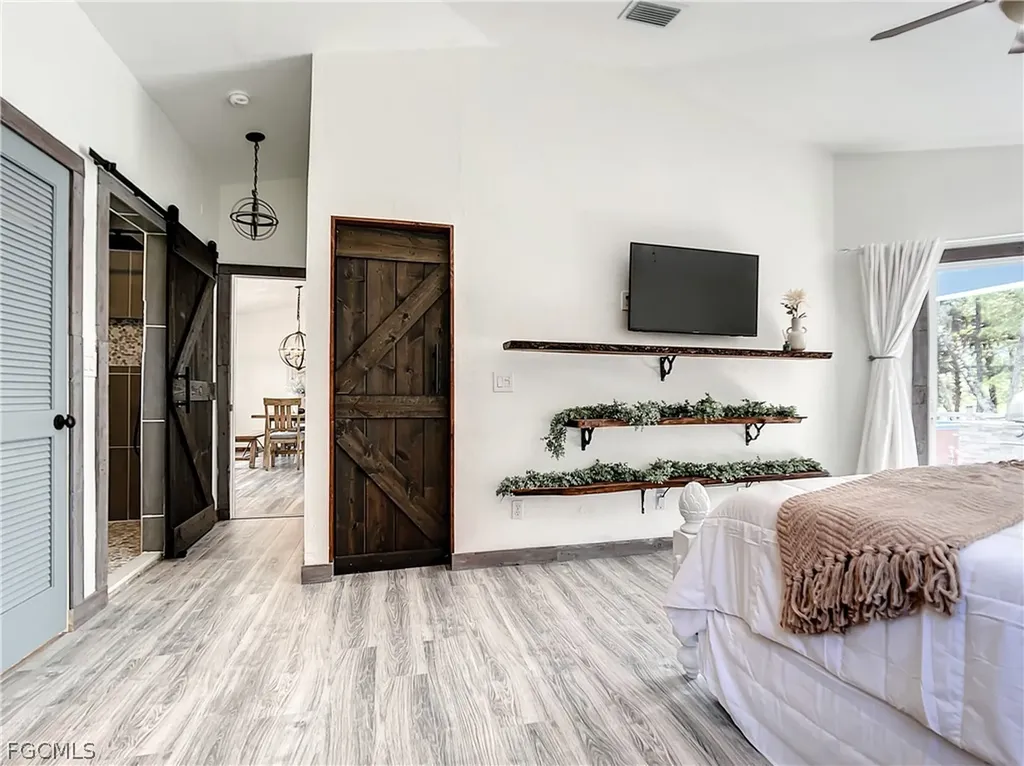 2511 6th Street NW Naples FL 34120