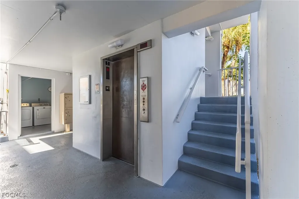 1724 Pine Valley Drive Fort Myers FL 33907