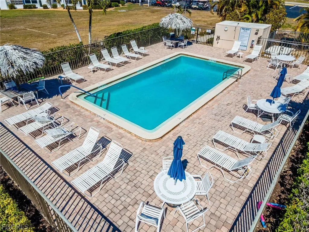 1724 Pine Valley Drive Fort Myers FL 33907