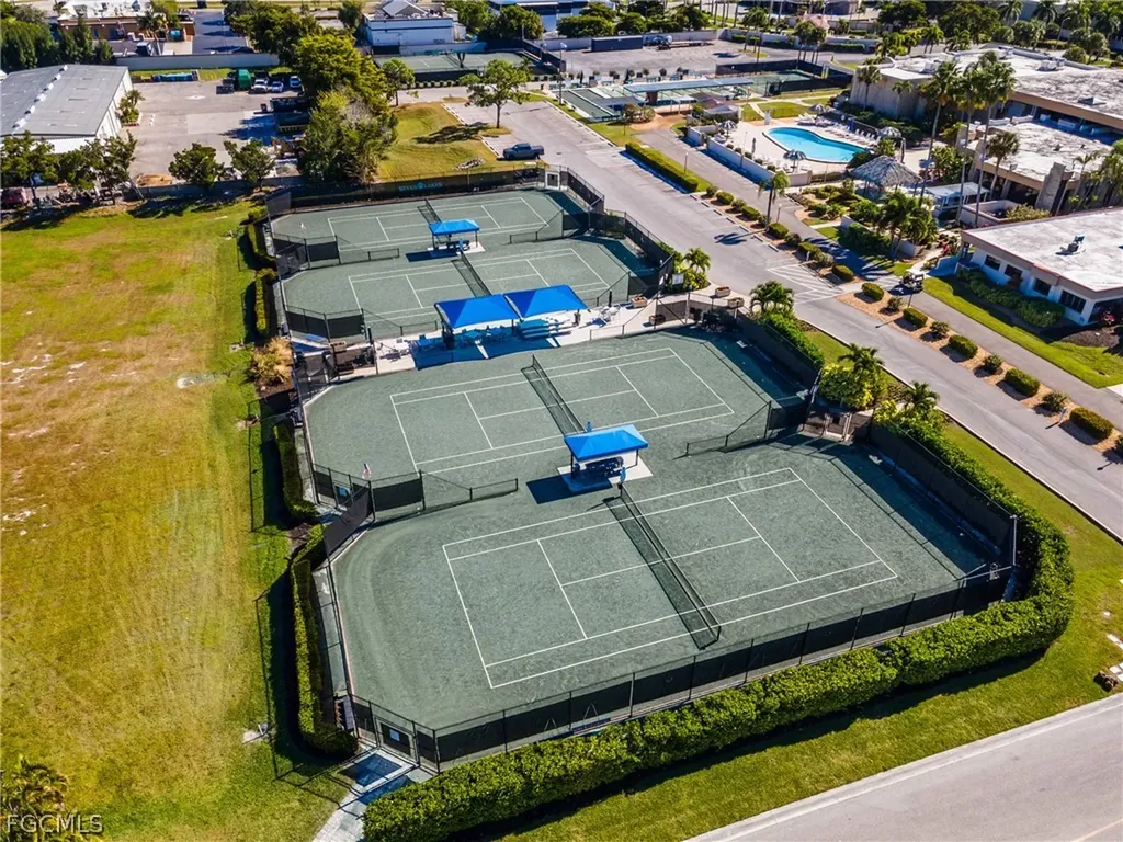 1724 Pine Valley Drive Fort Myers FL 33907
