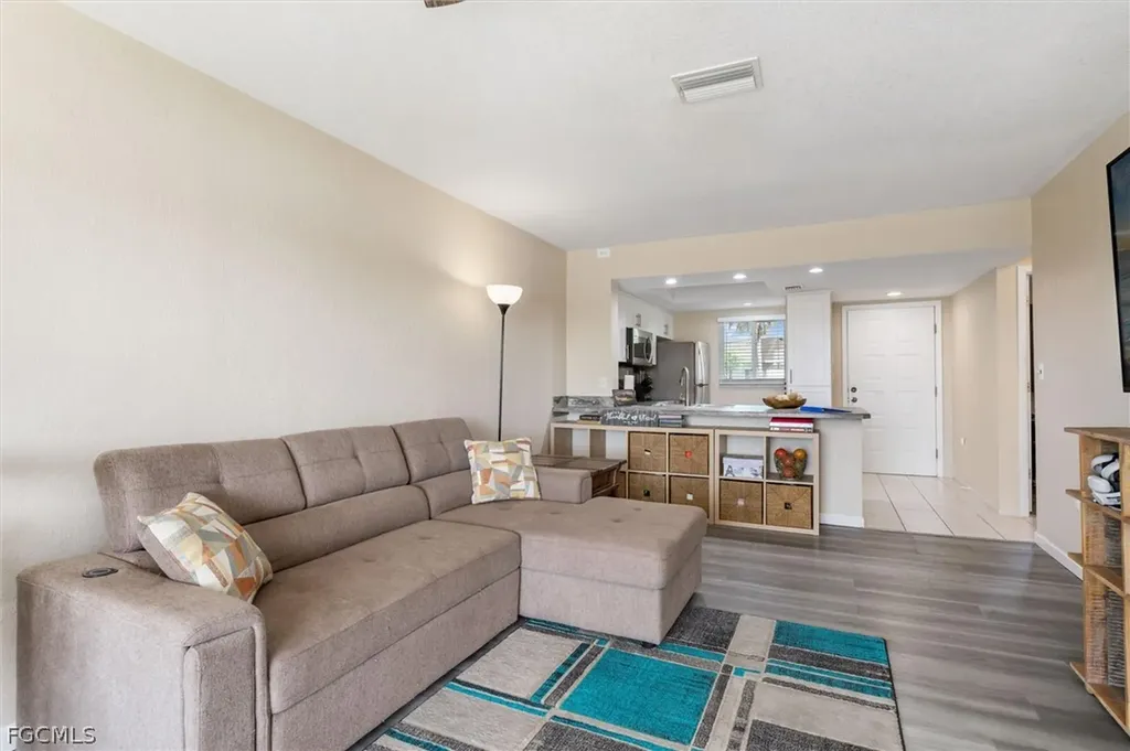 12538 SW Kingsway Circle Lake Suzy FL 34269