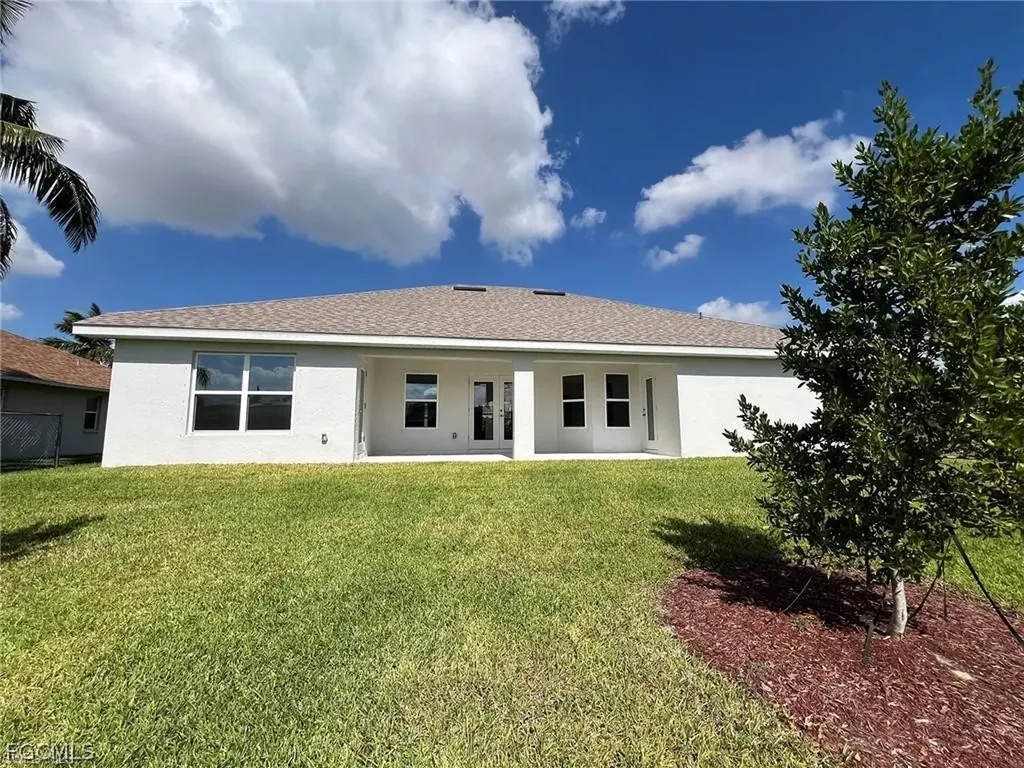 410 SE 1st Terrace Cape Coral FL 33990