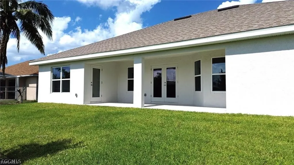 410 SE 1st Terrace Cape Coral FL 33990