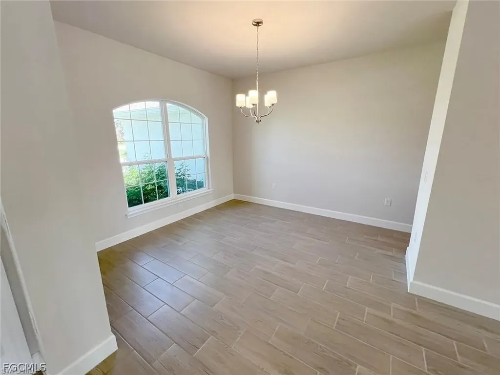 410 SE 1st Terrace Cape Coral FL 33990