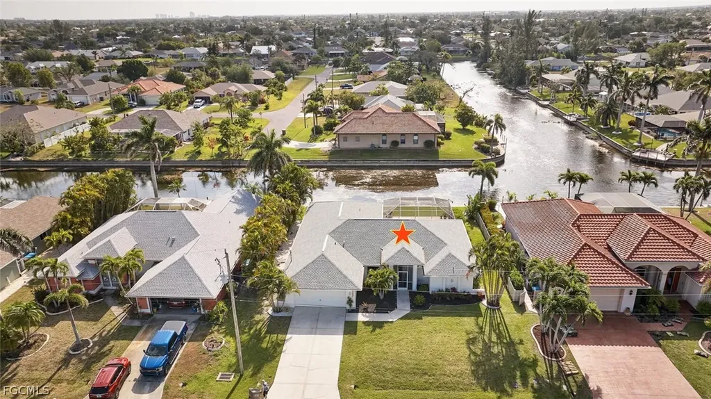 2201 SE 5th Avenue Cape Coral FL 33990