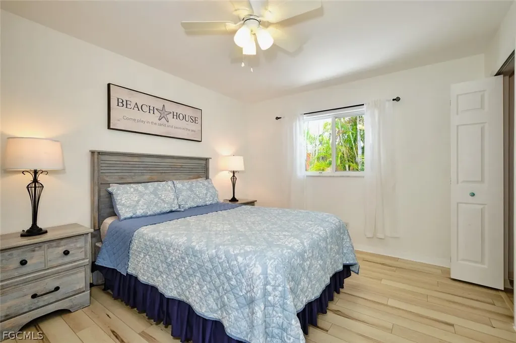 2201 SE 5th Avenue Cape Coral FL 33990