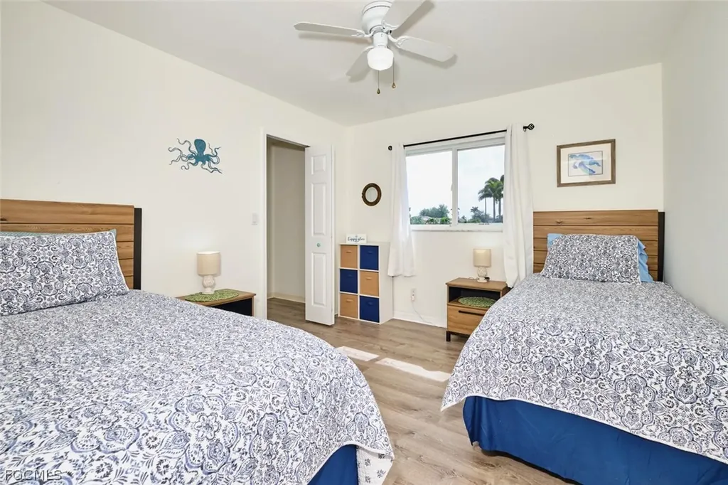 2201 SE 5th Avenue Cape Coral FL 33990