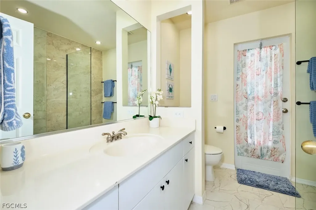 2201 SE 5th Avenue Cape Coral FL 33990