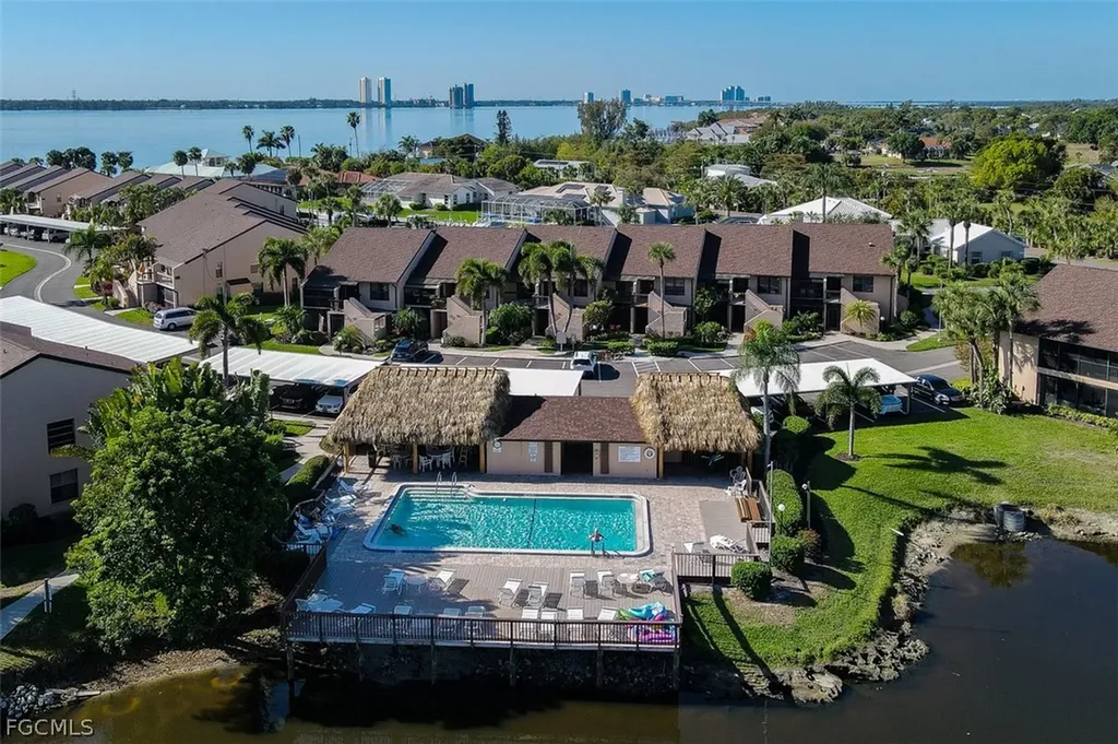 15452 Admiralty Circle North Fort Myers FL 33917