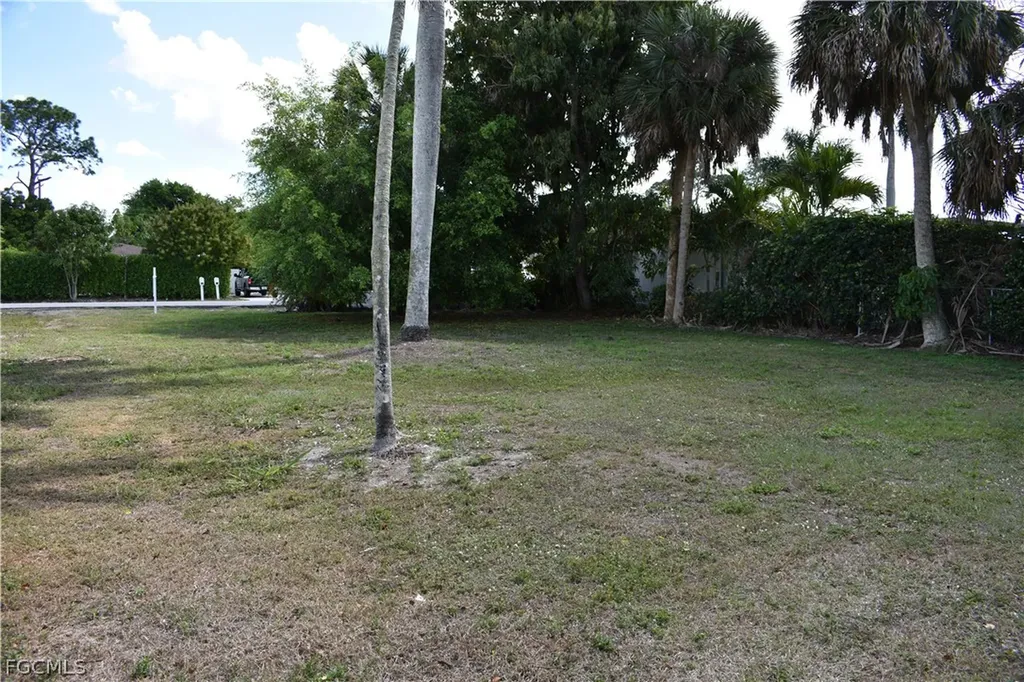 4604 Orchard Lane Naples FL 34112