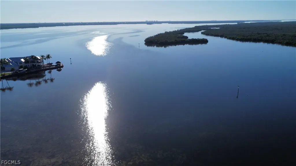 4743 Pine Island Road NW Matlacha FL 33993