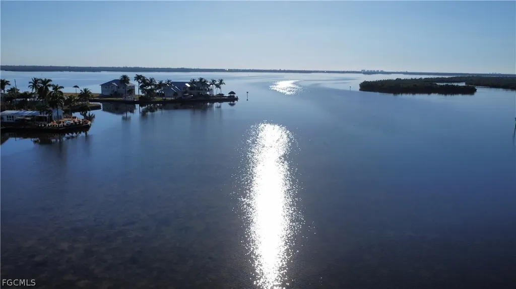 4743 Pine Island Road NW Matlacha FL 33993