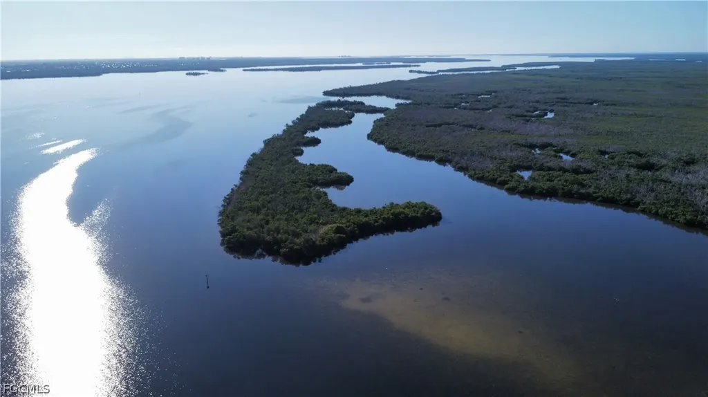 4743 Pine Island Road NW Matlacha FL 33993