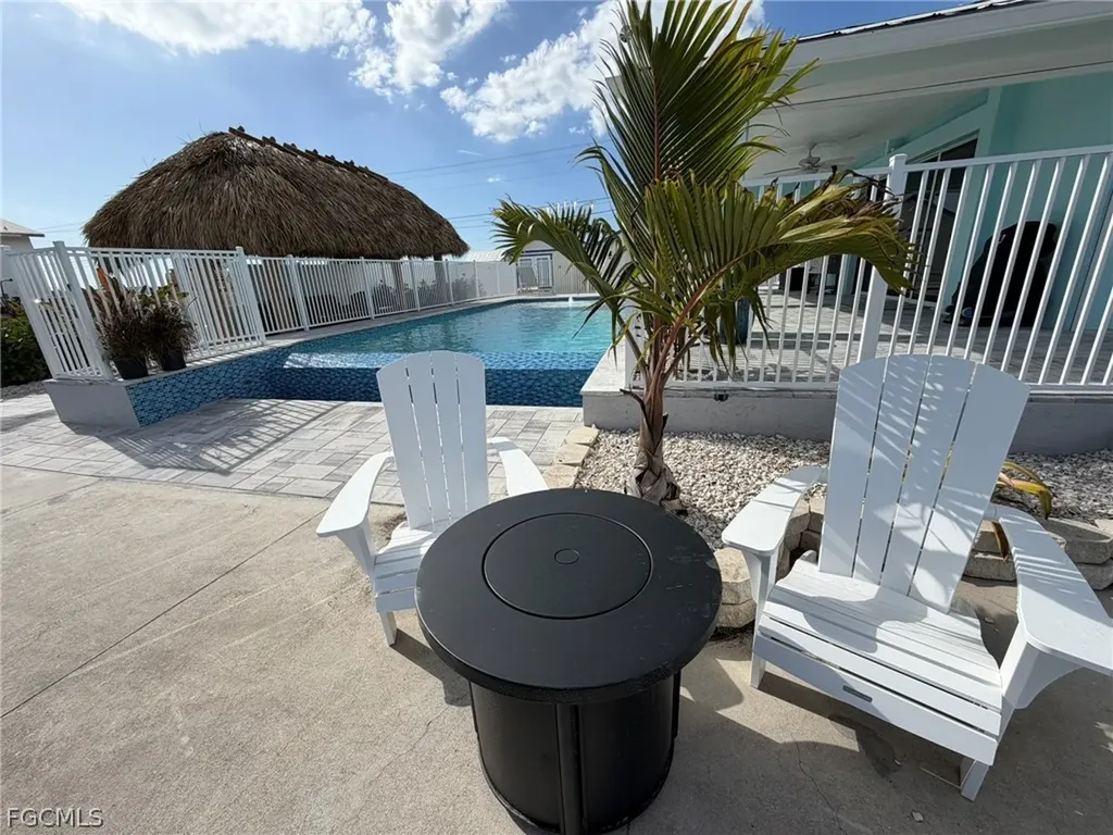 4743 Pine Island Road NW Matlacha FL 33993
