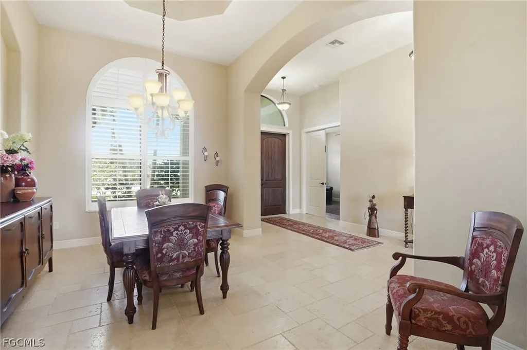 2217 SE 19th Avenue Cape Coral FL 33990