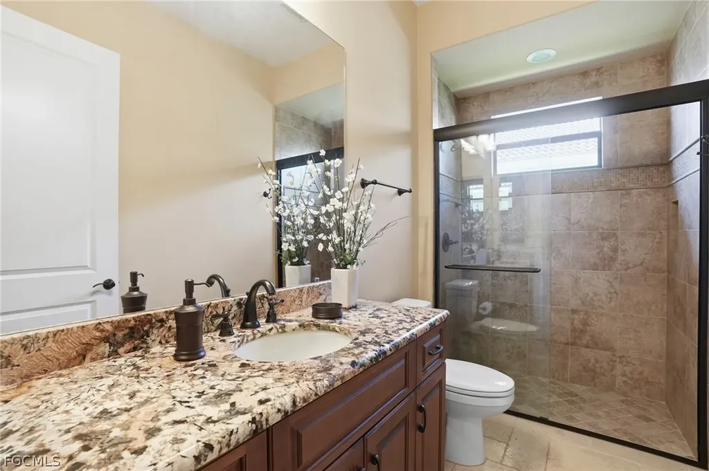 2217 SE 19th Avenue Cape Coral FL 33990