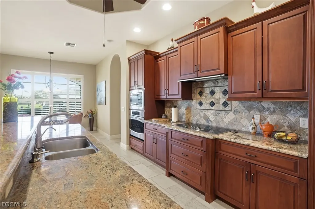 2217 SE 19th Avenue Cape Coral FL 33990