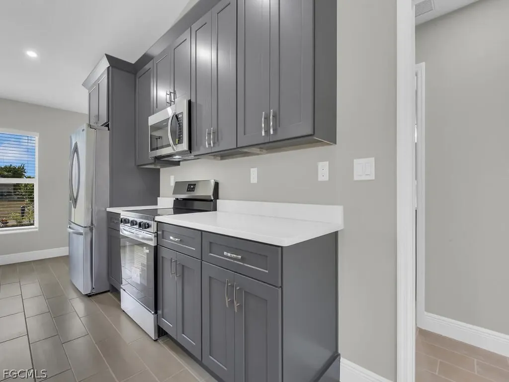 503 NE 31st Street Cape Coral FL 33909
