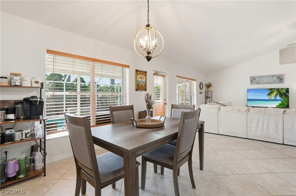 3310 NW 5th Terrace Cape Coral FL 33993